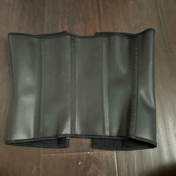 NEW Latex Waist trainer with steel boning - Picture 5 of 7